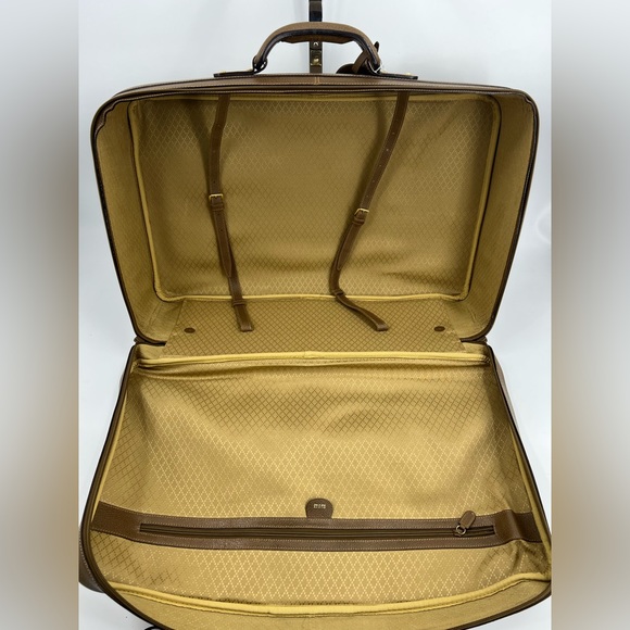 Vintage Gucci Suitcase - Picture 6 of 12